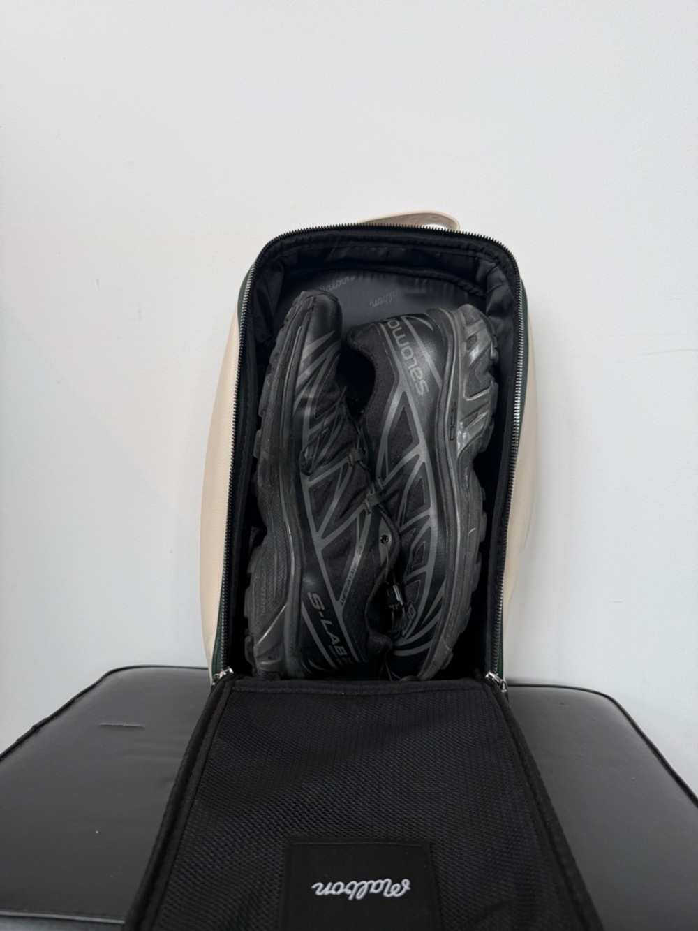 Malbon Golf Shoe Bag | PU Leather | Large Capacity Breathable Shoe Case - Picture 6 of 7